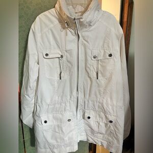 White Zip-Up Jacket with Pockets